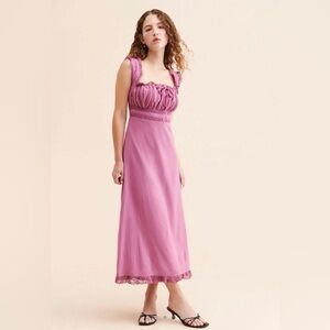 Moon Eyes Midi Dress MSRP $198